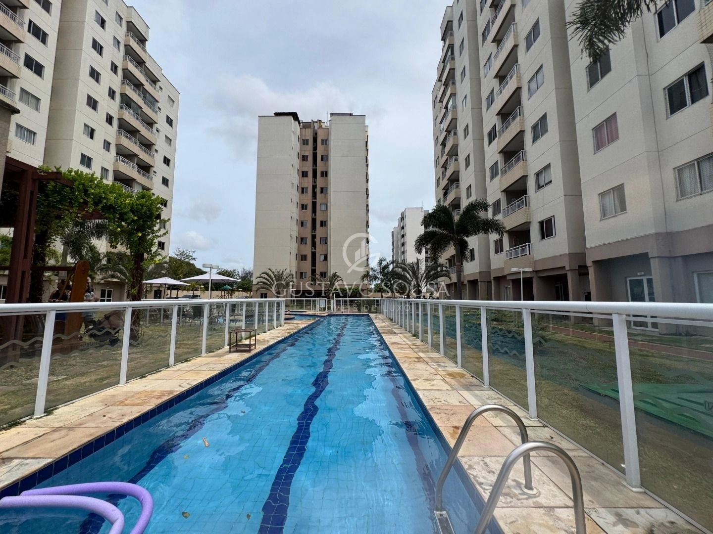 Apartamento no Cond. Villa Treviso, todo reformado, 2 Quartos, 2 banheiros, varanda, 1 vaga de garagem e lazer completo. Somente 339.900.00