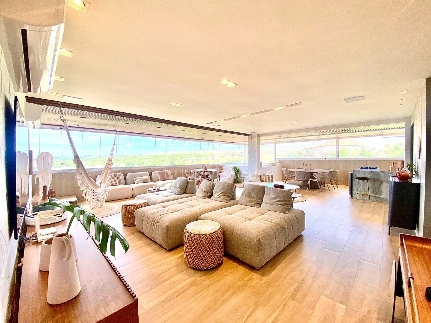 Cobetura no Golf Ville com 3 dormitórios à venda, 176 m² por R$ 2.990.000 - Porto das Dunas - Aquiraz/CE