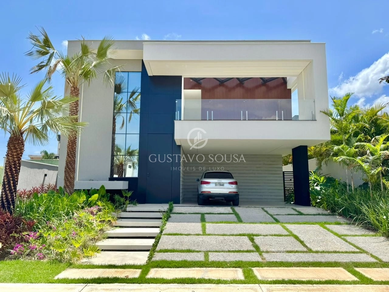 Casa com 5 dormitórios à venda, 366 m² por R$ 3.599.000 - Cidade Alpha - Eusébio/CE