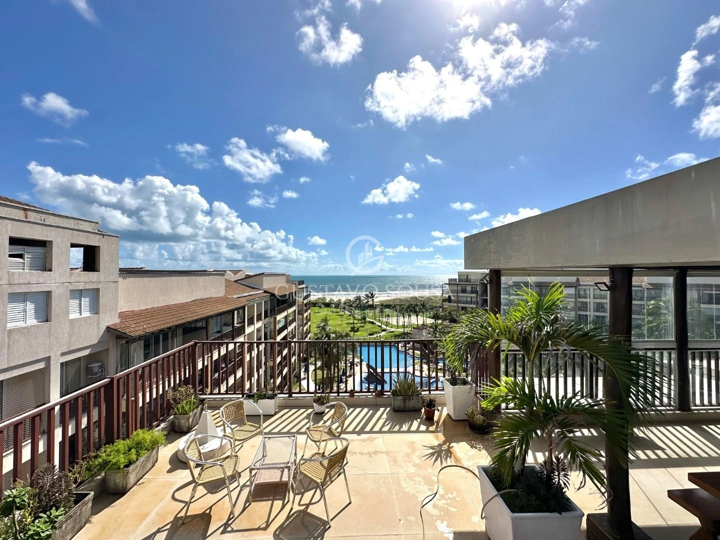 Apartamento no Beach Living com 4 dormitórios à venda, 200 m² por R$ 1.590.000 - Porto das Dunas - Fortaleza/CE
