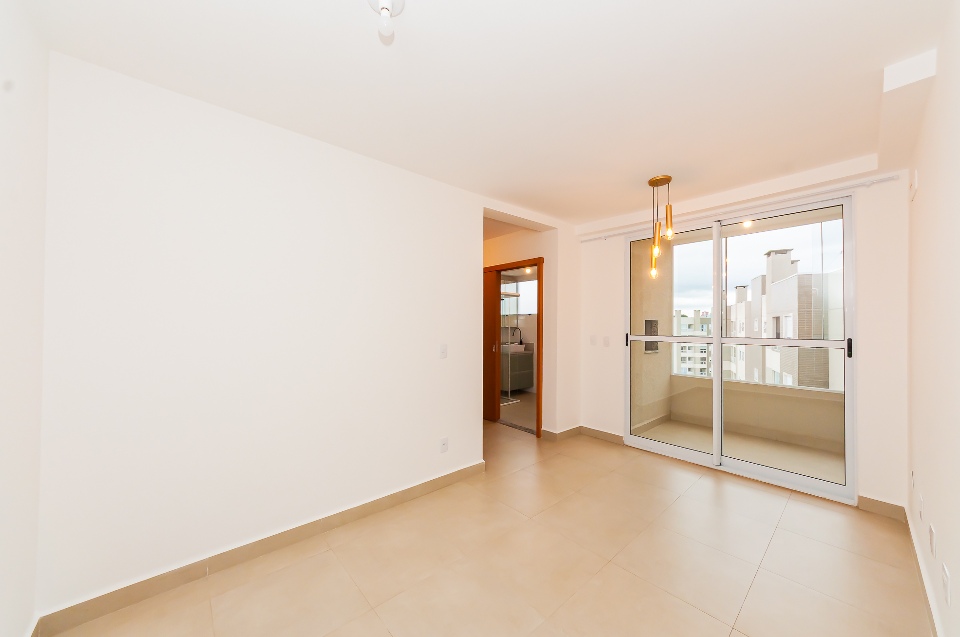 Lindo Apartamento a Venda no Bacacheri