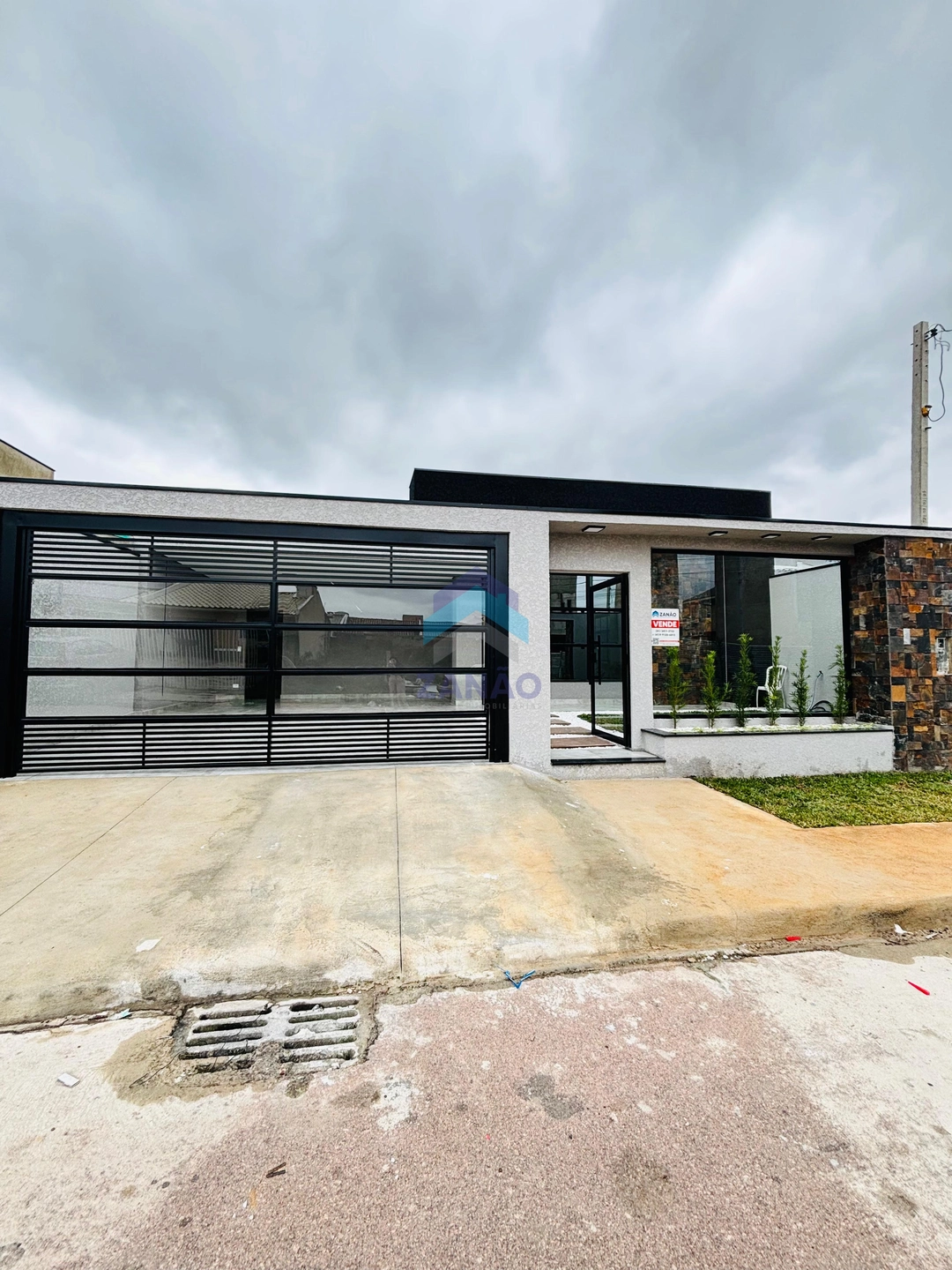 Casa | Venda | Eucaliptos