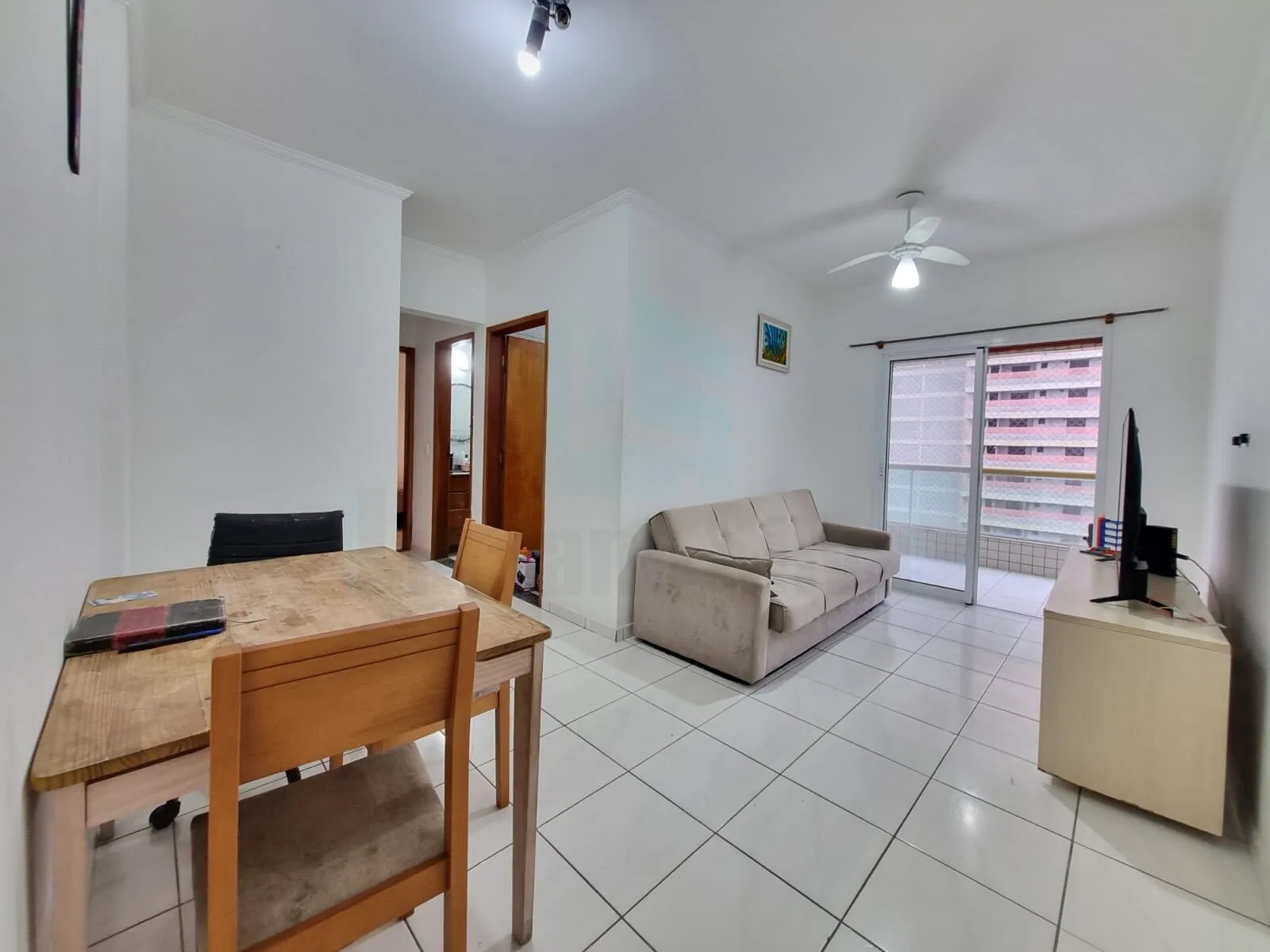 Apartamento Tupi - 1 dormitório