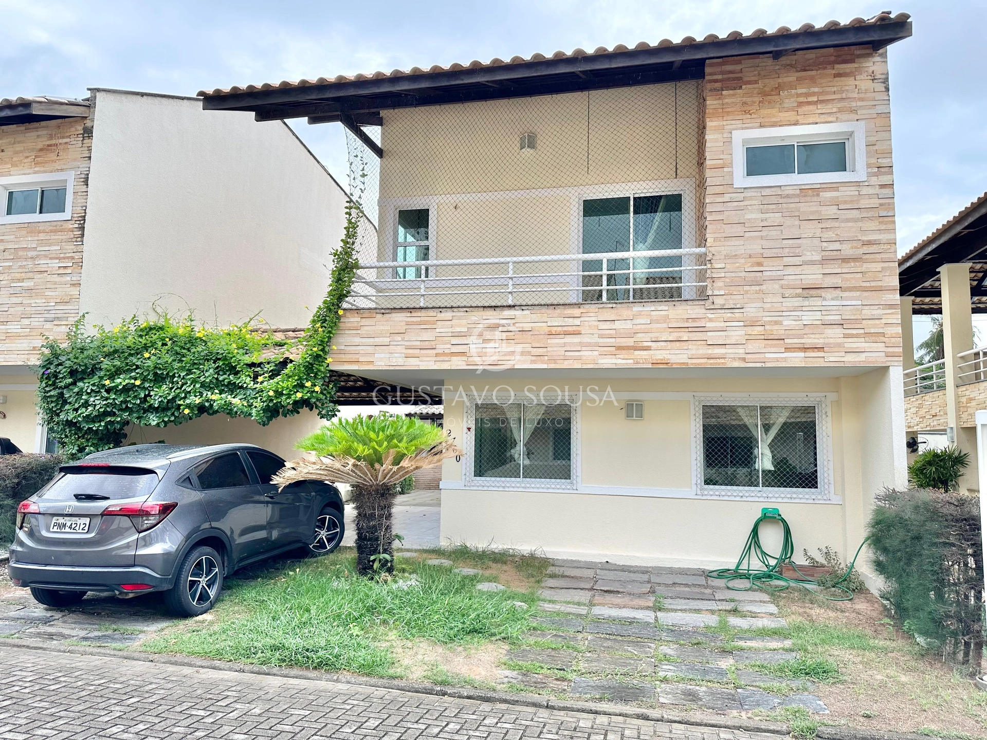 Casa na Lagoa Redonda  com 4 dormitórios à venda, 165 m² por R$ 890.000 - Lagoa Redonda - Fortaleza/CE