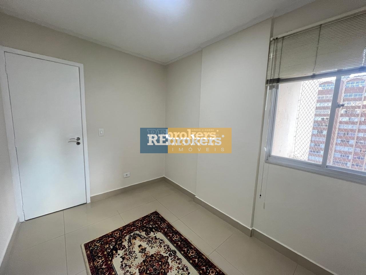 Apartamento, 2 Quartos, 1 Vaga à Venda, no Bairro Bigorrilho, em Curitiba. REbrokers