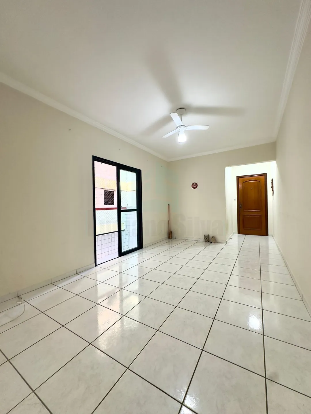 Apartamento beira mar na Praia Grande a venda
