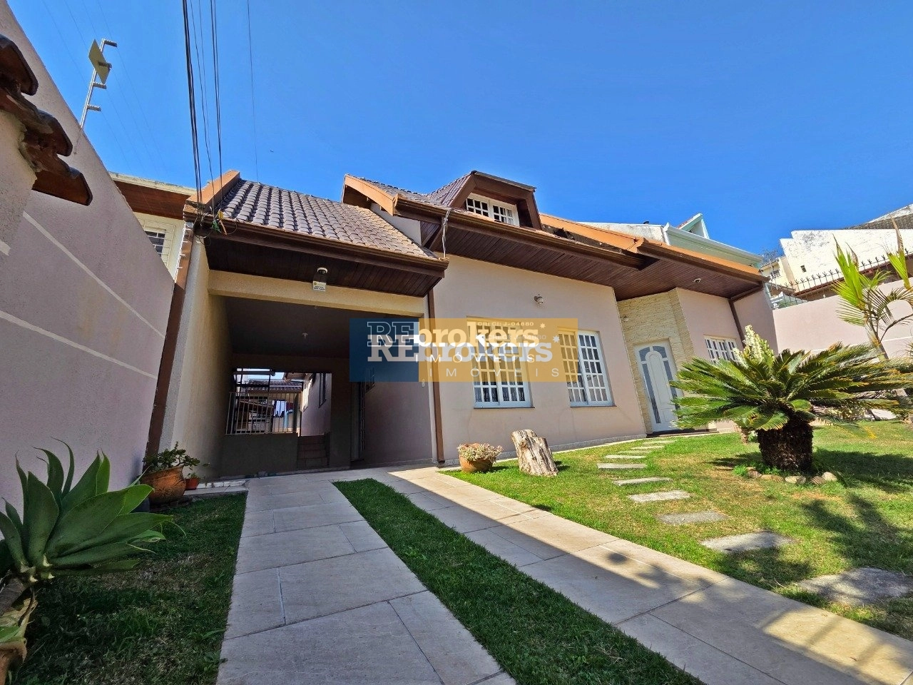 Casa 4 quartos, suíte no melhor do Pilarzinho.# à venda REbrokers