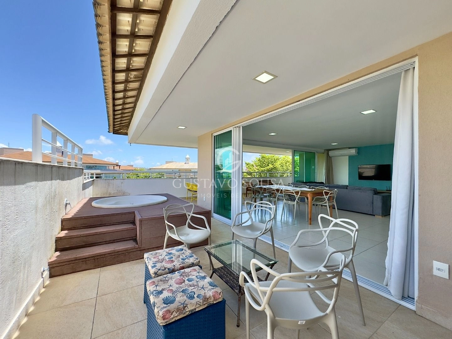 Cobertura no Golf Ville com 3 dormitórios à venda, 176 m² por R$ 2.390.000 - Porto das Dunas - Aquiraz/CE