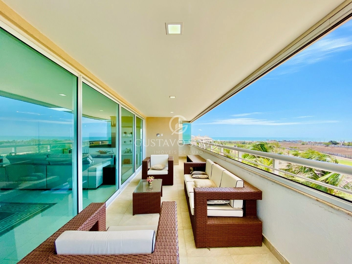 Cobertura no Golf Ville  com 3 dormitórios à venda, 176 m² por R$ 2.990.000 - Porto das Dunas - Aquiraz/CE