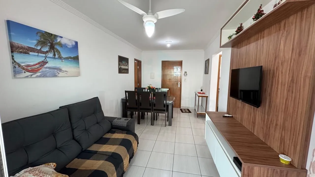 LOUCURA, LOUCURA. Excelente apartamento no Jardim Guilhermina, de 01 dormitório, sala com varanda gourmet toda envidraçada.