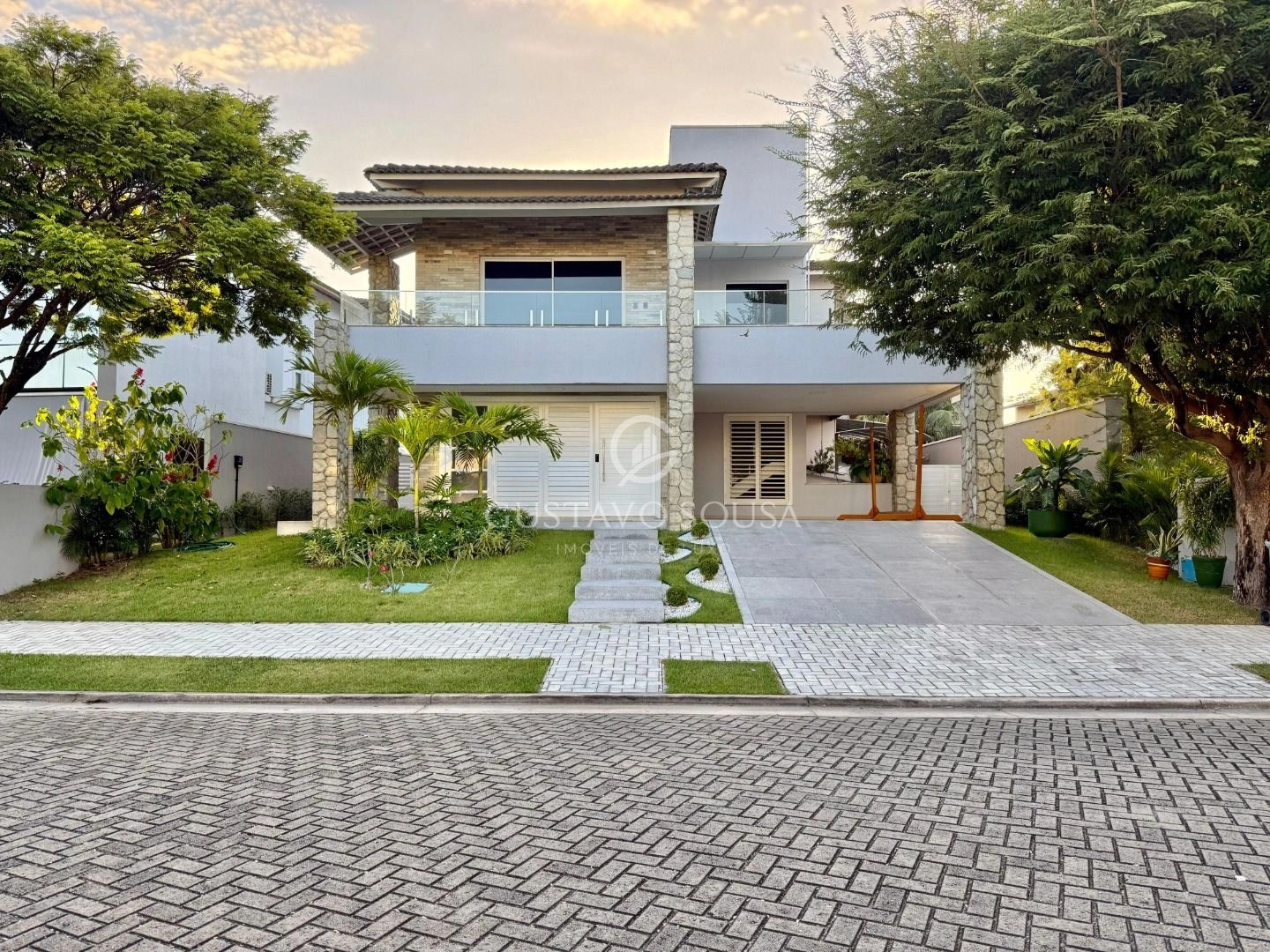 Casa com 4 dormitórios à venda, 400 m² por R$ 3.500.000 - Alphaville Eusébio