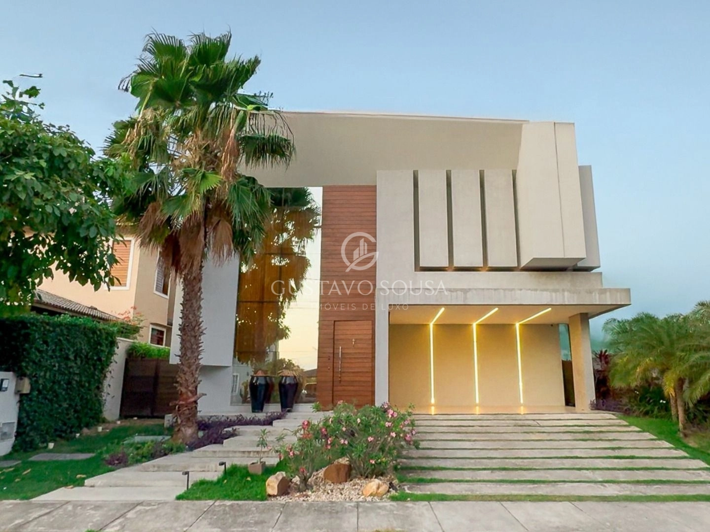 Casa com 5 dormitórios à venda, 392 m² por R$ 3.700.000,00 - Alphaville Eusébio - Eusébio/CE