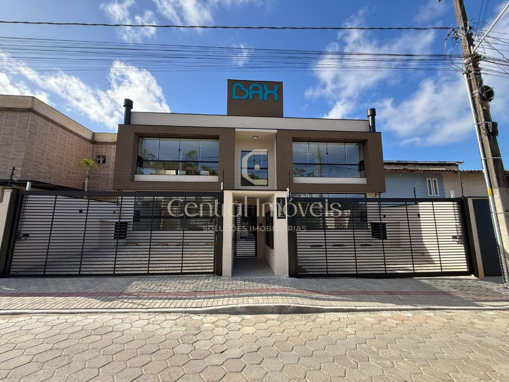 Apartamento com 3 Dormitórios  Balneario Piçarras