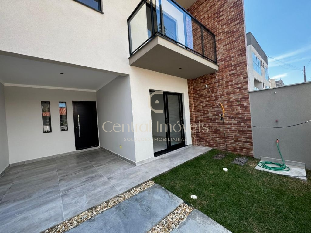 Sobrado no Residencial Verona em Barra Velha