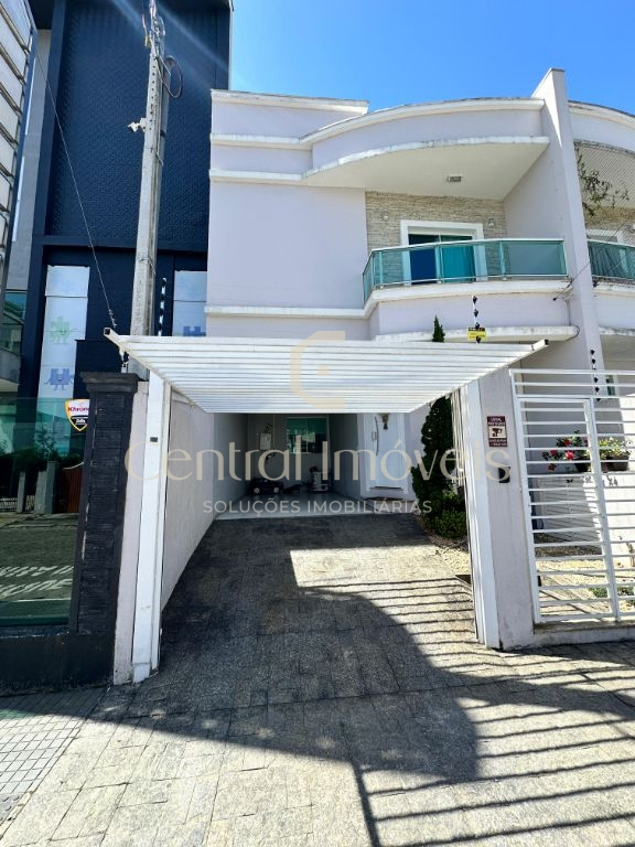Sobrado à Venda em Itajaí -  Dom Bosco
