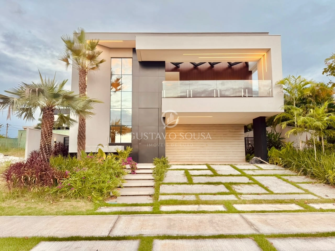 Casa em condomínio | Venda | Cidade Alpha