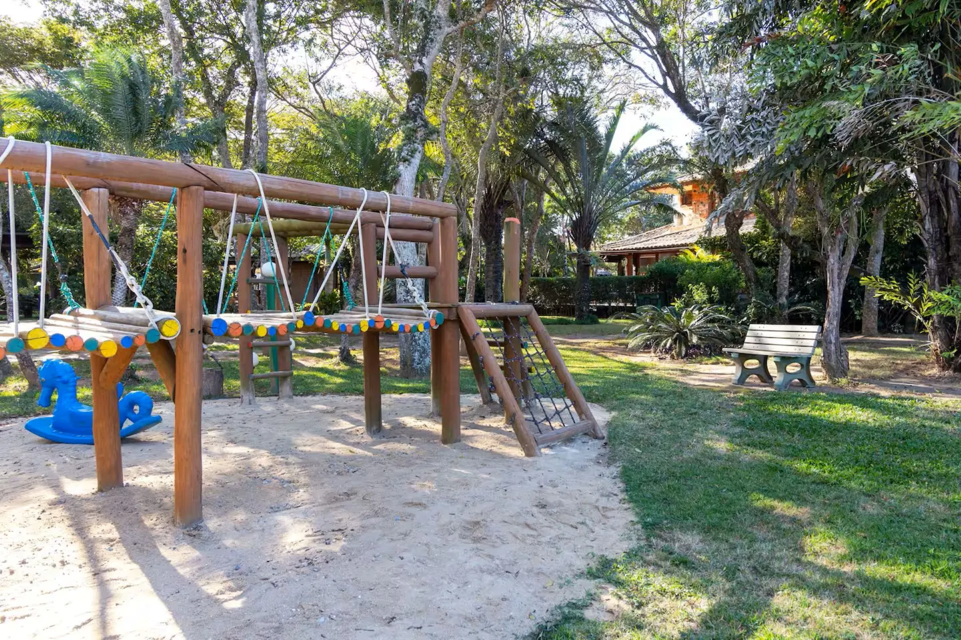 Casa em condomínio | Venda | Manguinhos