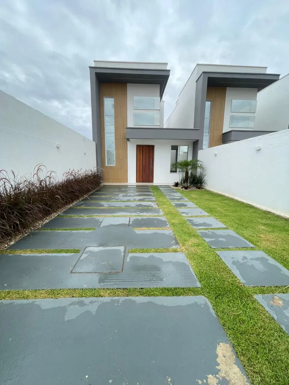 Casa | Venda | CRISTAL VILLE