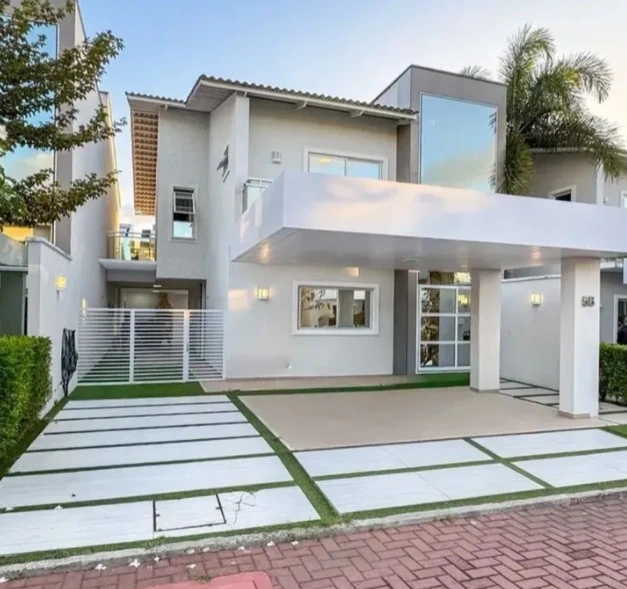 Casa para locação com móveis projetados em excelente localização no Eusébio- Marbela