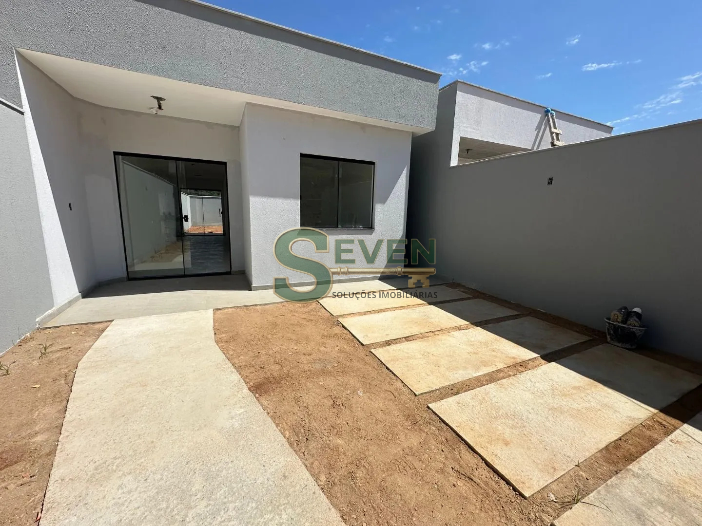 Casa com 2 dormitórios à venda, 60 m² por R$ 330.000,00 - Santa Rita do Zarur - Volta Redonda/RJ