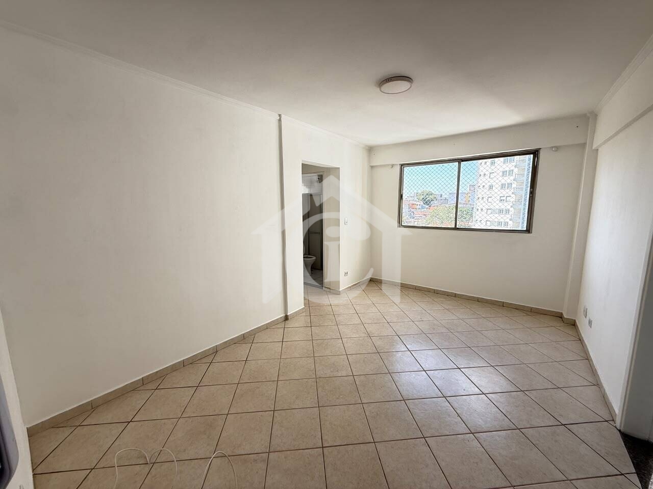 Apartamentos com 3 dormitórios e vaga para locação no Centro ao lado do Terminal Diadema