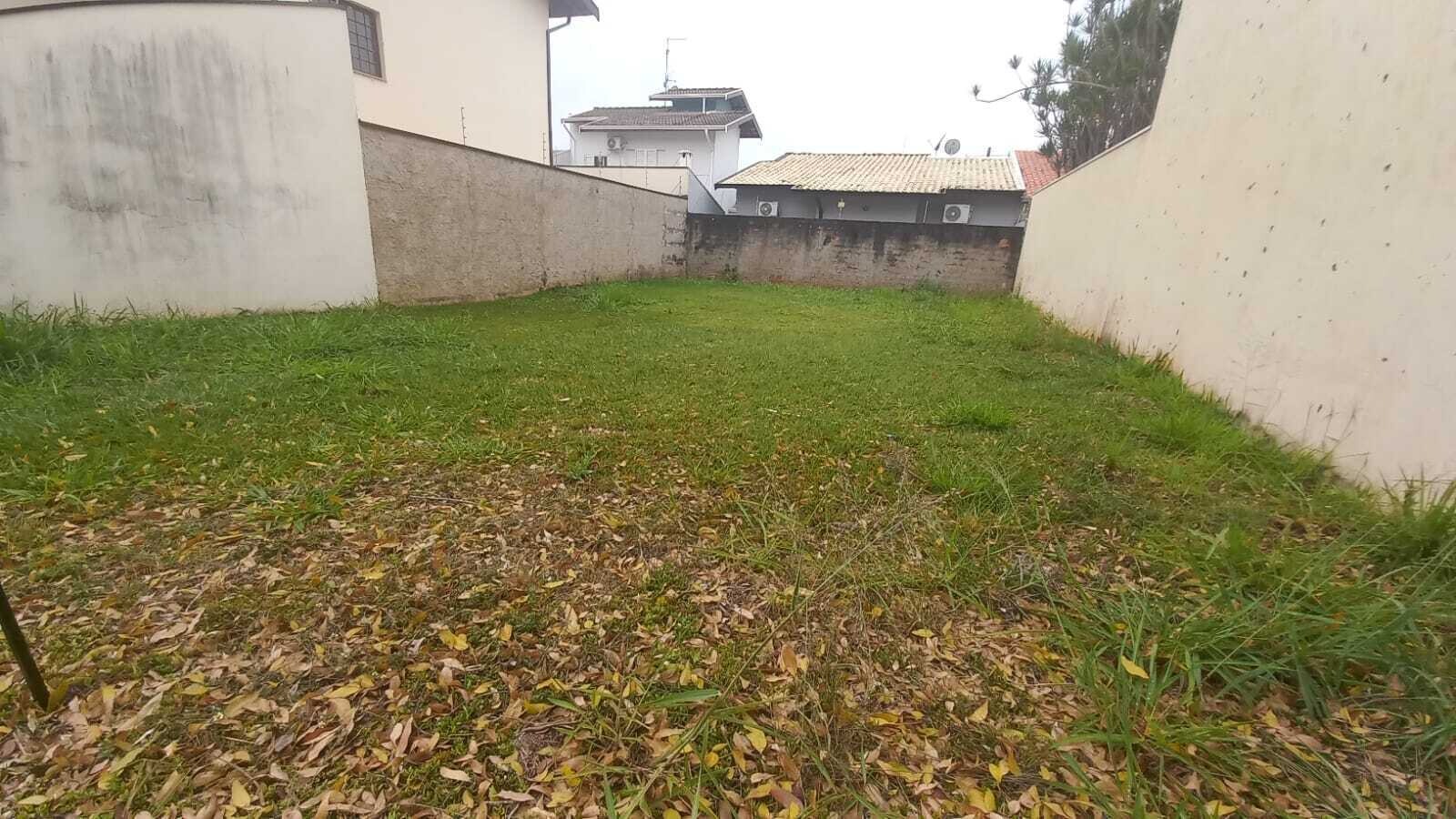 Terreno de 200m² à venda no Residencial Terras de Barão, próximo ao Centro Cultural em Campinas