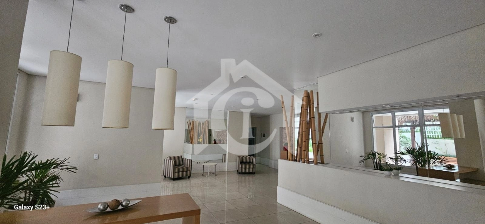 Um apartamento para quem valoriza espaço, sofisticação e a praticidade de entrar e morar.