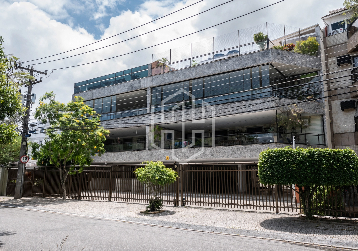 Apartamento de 77 m² | Gleba B |3 Quartos 