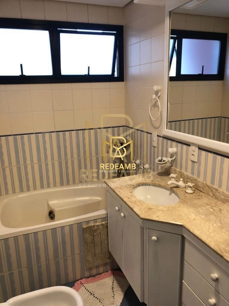 Apartamento a venda no Edificío Santhomaz