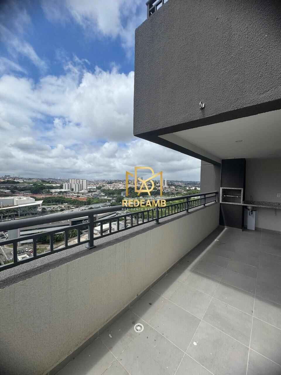 Apartamento Padrão com 80 m², 03 dormitórios, sendo 01 suíte, Condominio Bless Shopping Berueri - Barueri/SP