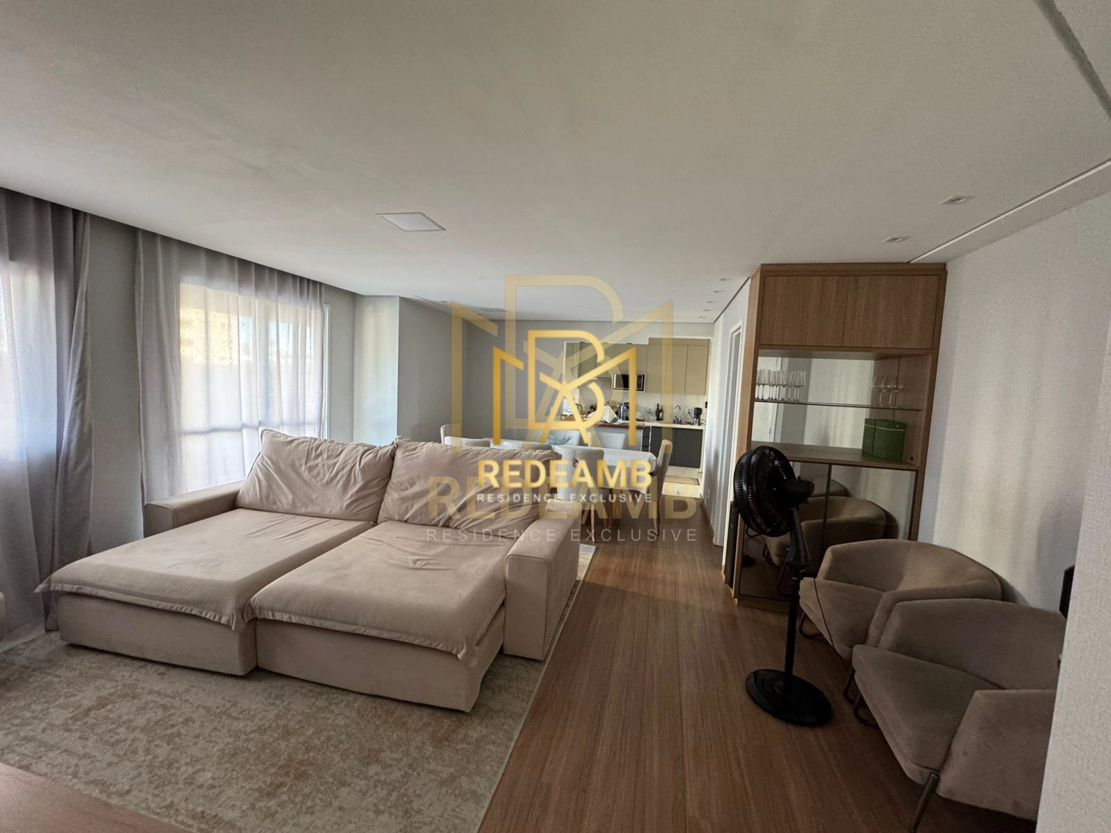 Ótima Oportunidade para Locação no Condomínio Bellini com 101m² e 3 dormitóriosem Alphaville