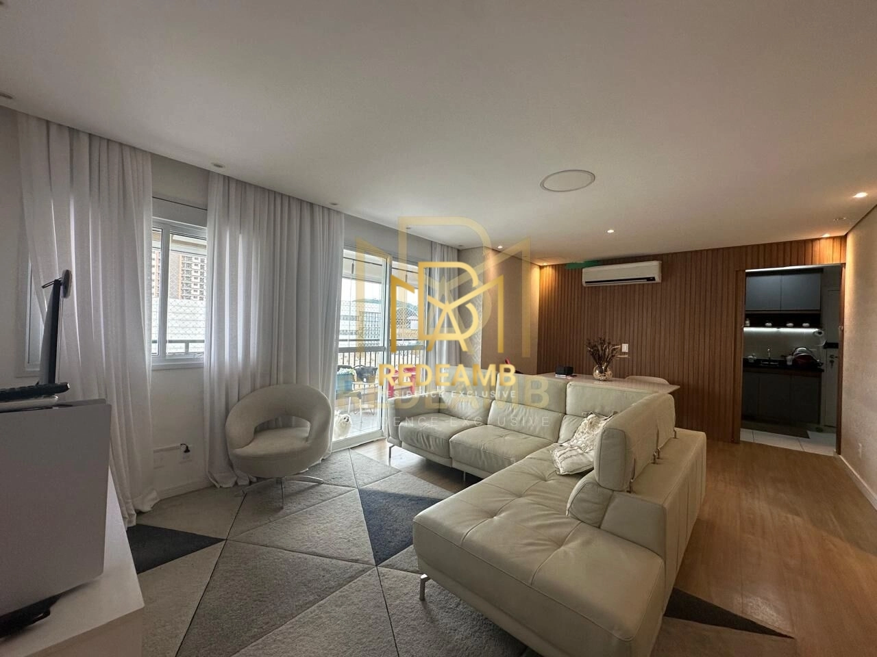 Apartamento Alto Padrão à venda com 109 m², 03 dormitórios, sendo 01 suíte no Condominio Bellini  Alphaville - Barueri/SP