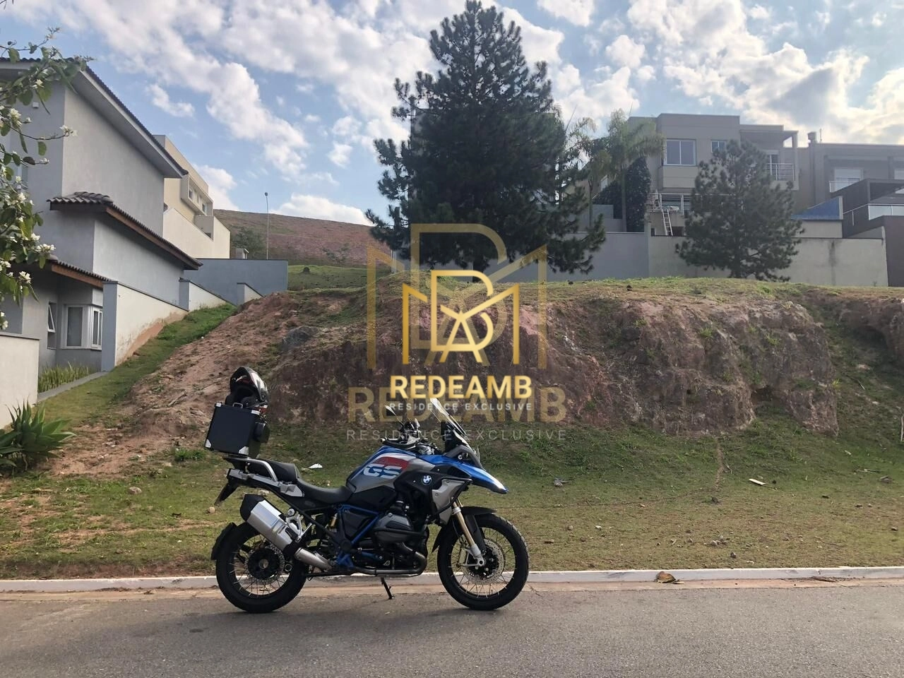 Terreno no Condomínio Vila Solaia em Alphaville