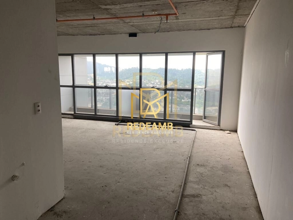 Sala comercial  para Venda de 109 m2 Unificada no Edifício Monte Carlo, 18 do Forte em Alphaville