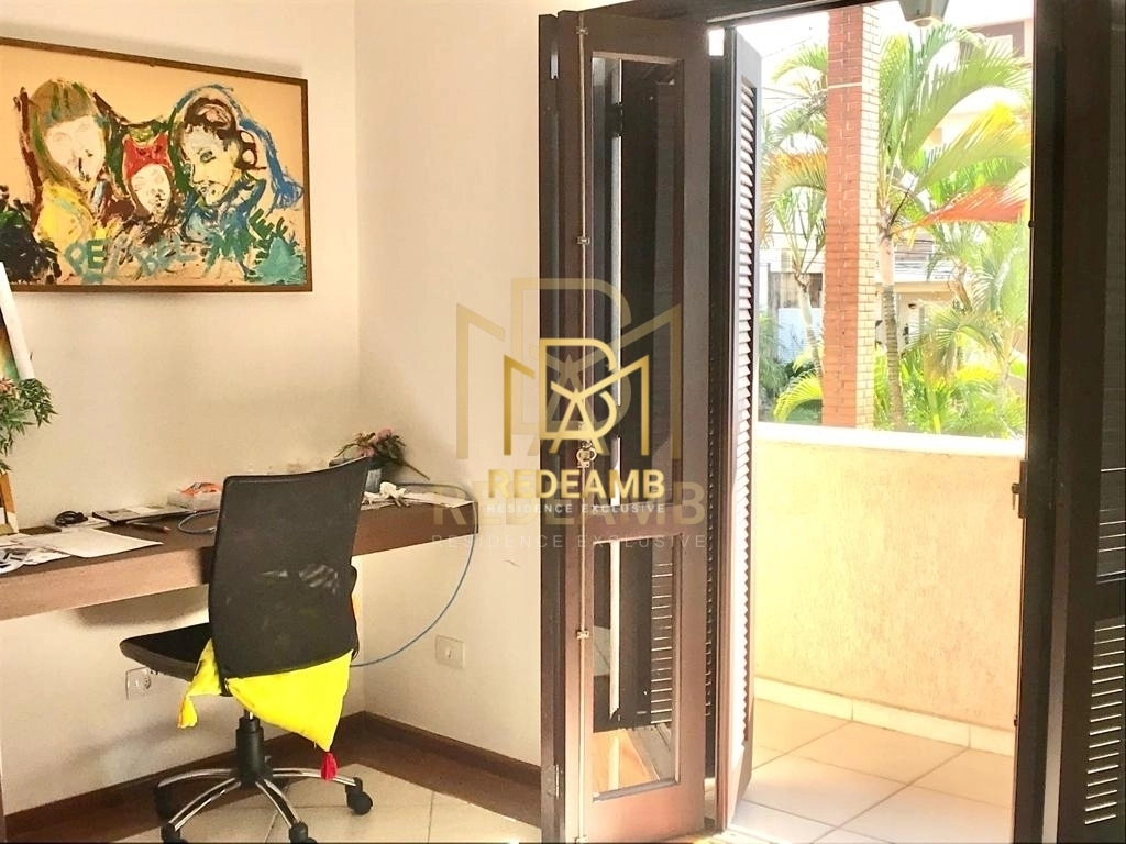 Casa a venda no residencial Onze em Alphaville