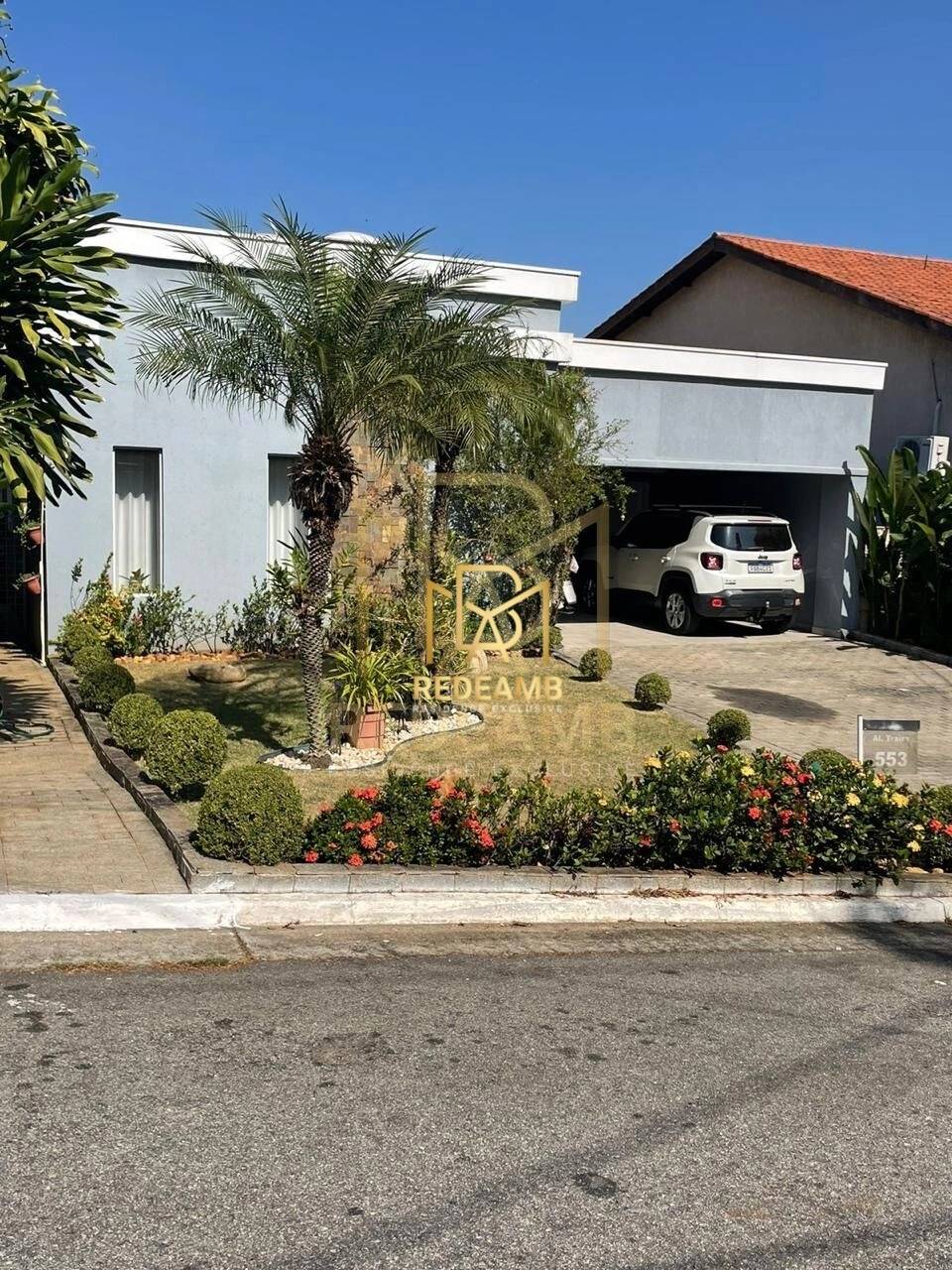Casa à Venda no Residencial 11 com 3 dormitórios sendo 1 Suíte em Santana de Parnaíba