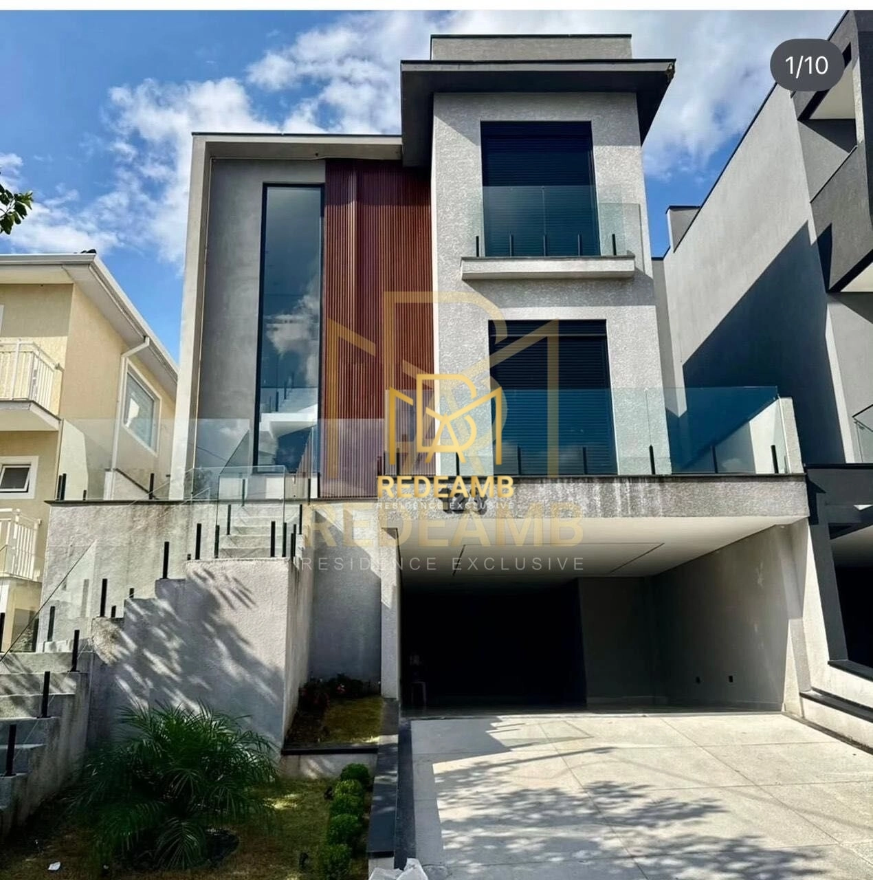 Casa Alto Padrão para Locação com 297m2, 3 suites no Condomínio New Ville em Santana de Parnaíba