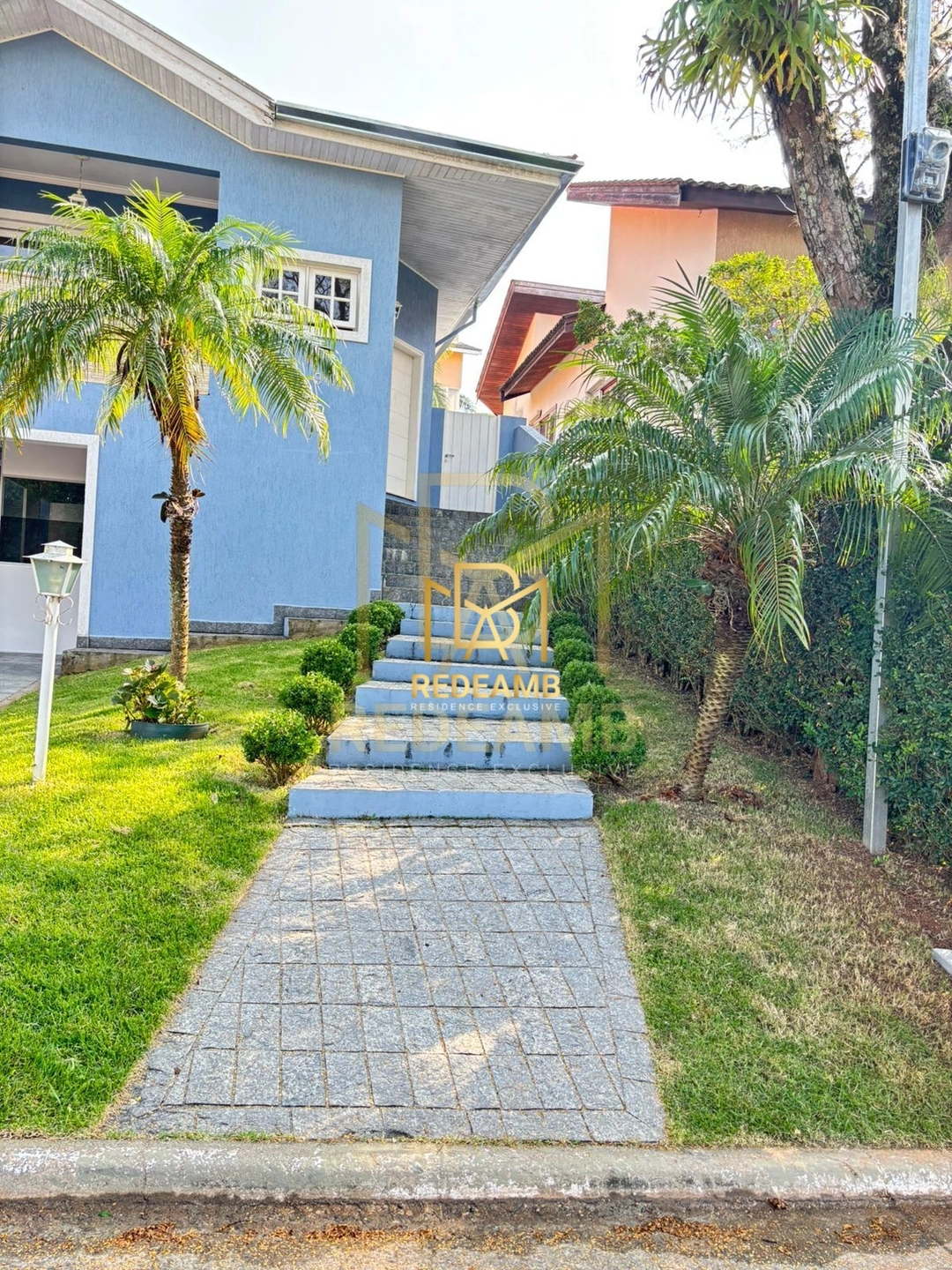 🏡 Linda Casa para Locação com 3 Suítes no Residencial 10 - Alphaville, Santana de Parnaíba