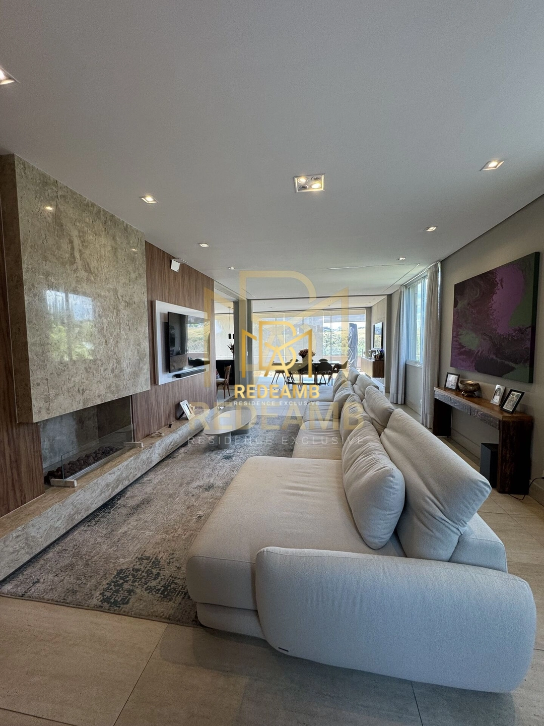 Linda Casa a Venda com 4 Suítes no Condominio Burle Marx em Alphaville - Santana de Parnaíba