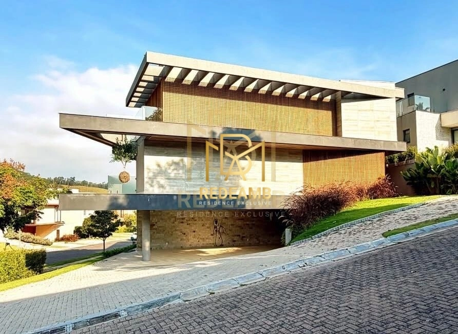 Linda Casa de Luxo a Venda com 615m2 e 4 Suítes no Tamboré 11 em Alphaville -  Santana de Parnaíba