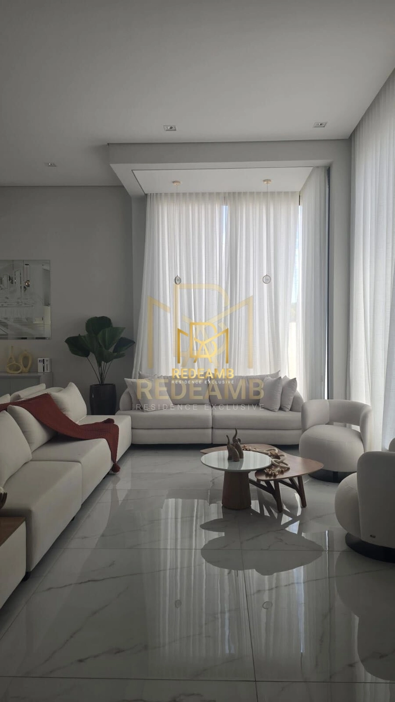 Casa Alto Padrão a Venda com 403m2 e 3 Suítes no Condominio Genesis 1 em Alphaville - Santana de Parnaíba