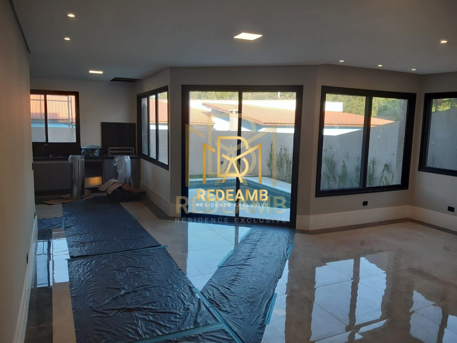 Casa Térrea  para Locação em Alphaville com 4 Suítes no Condomínio Valville 2 - Santana De Parnaíba