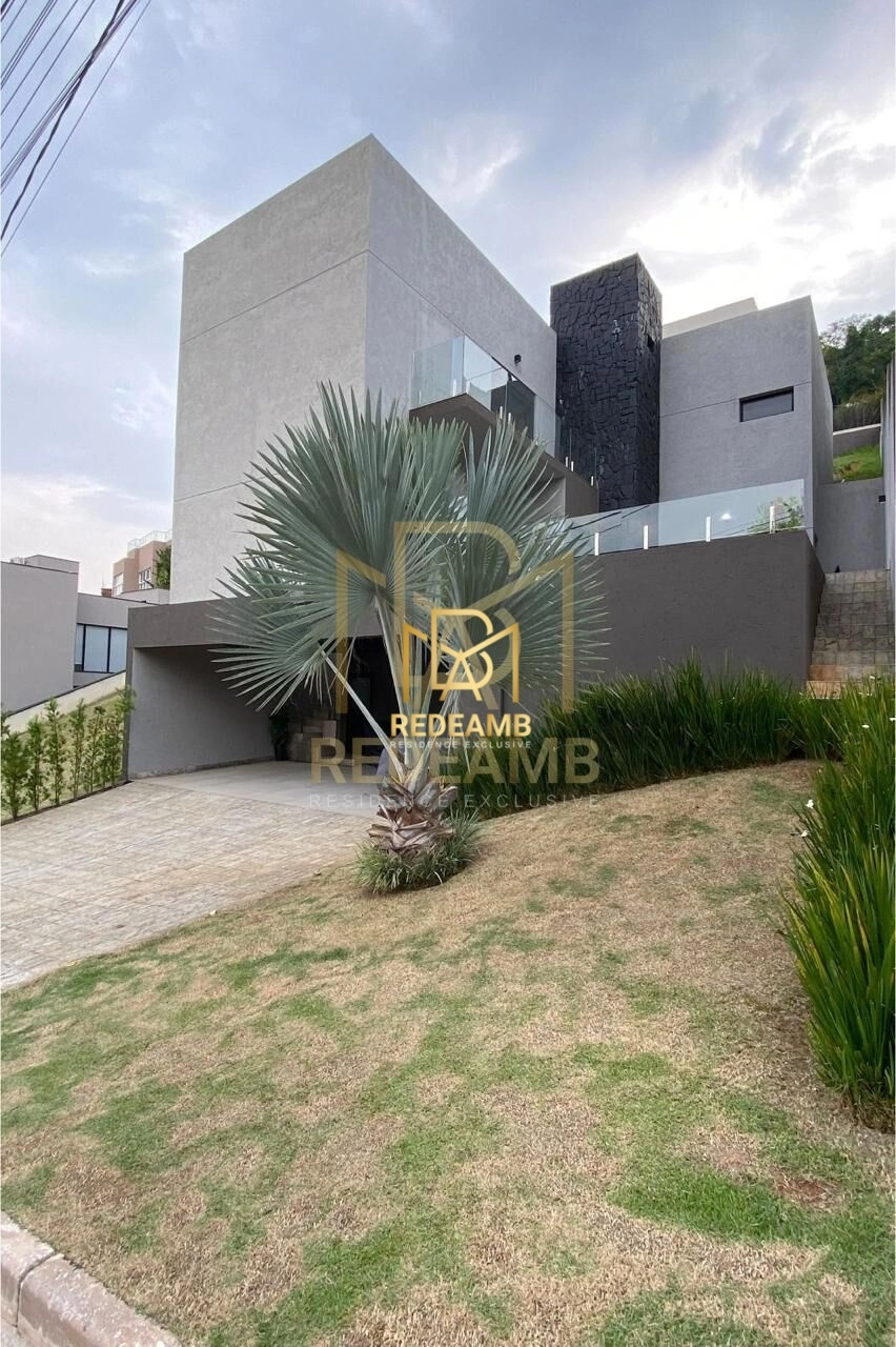 Casa à Venda no Residencial Alphasitio