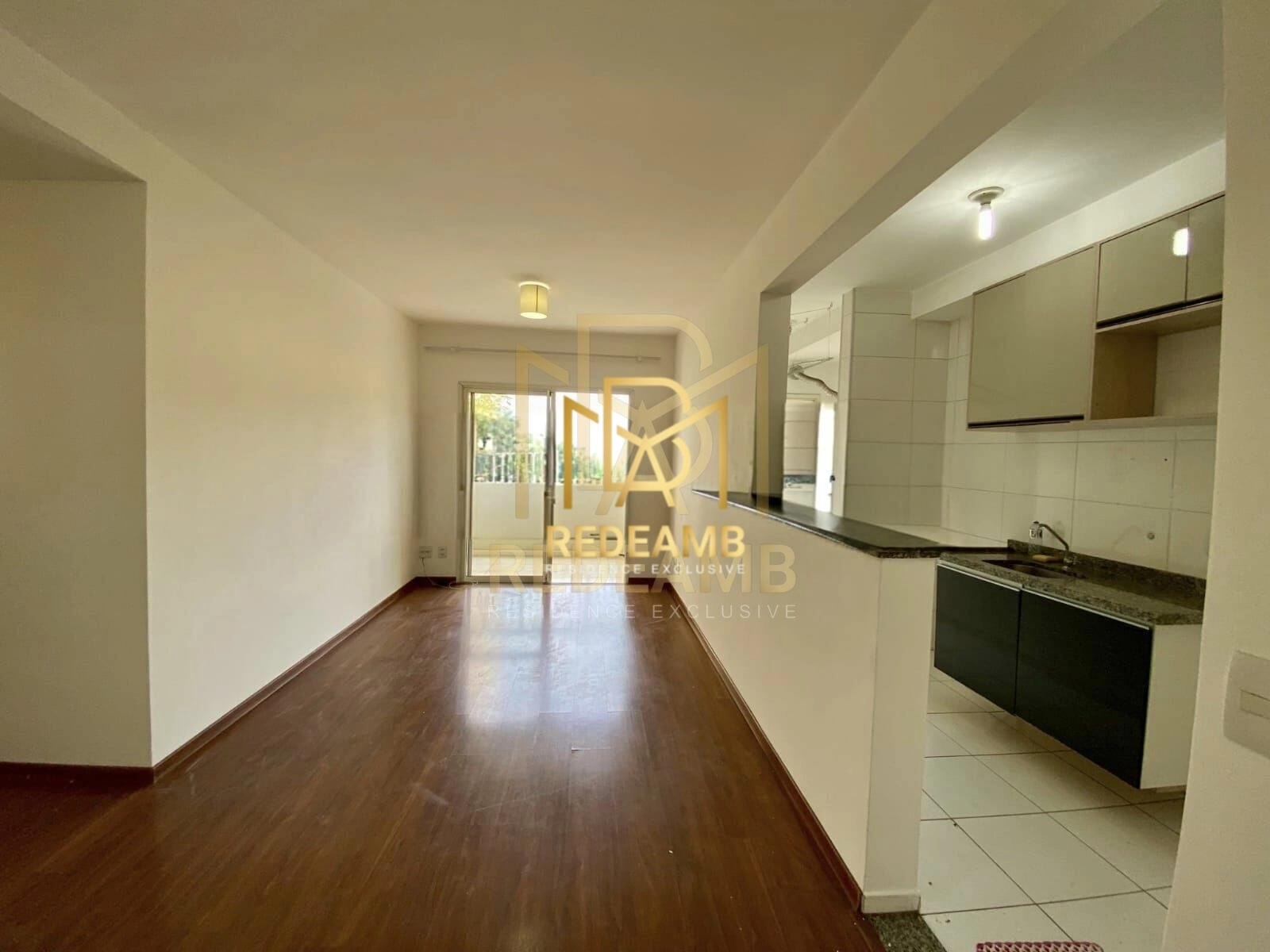Apartamento Padrão com 69 m² com 02 dormitórios, sendo 01 suíte no Condomínio Reserva do Alto - Jardim Tupanci – Barueri – SP