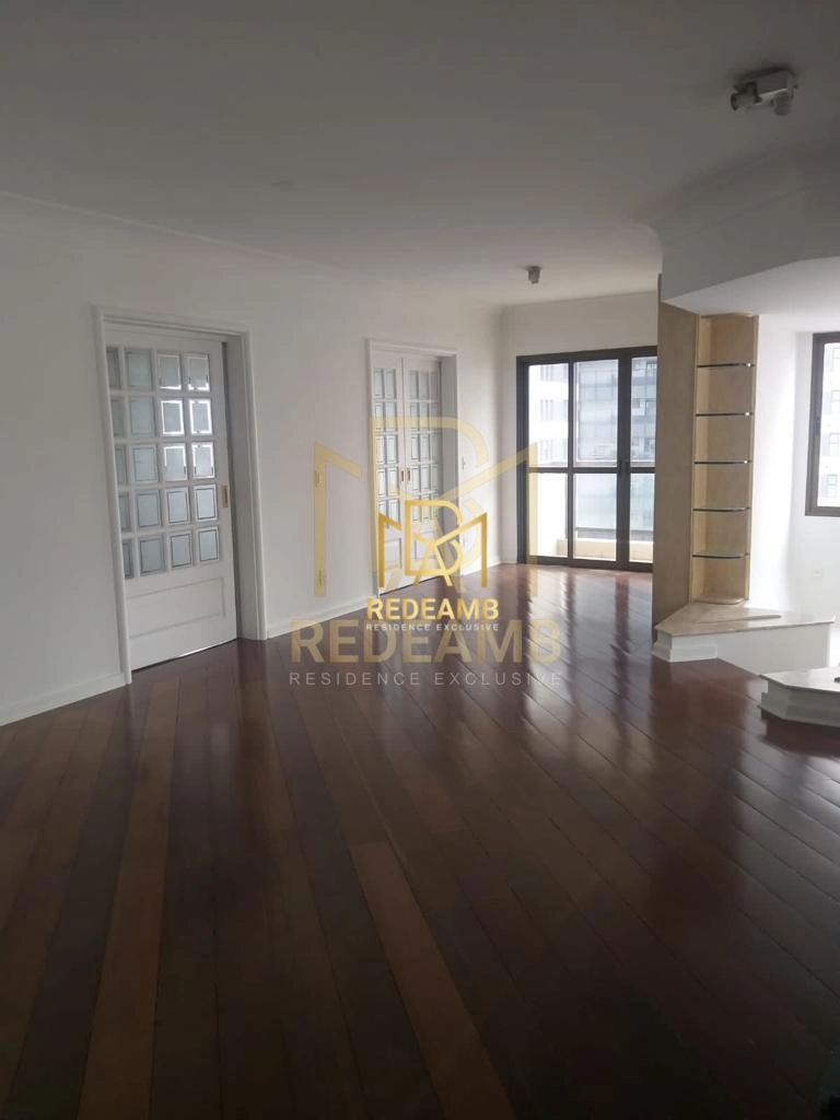 Apartamento para locação no Condomínio Chateuau em Alphaville