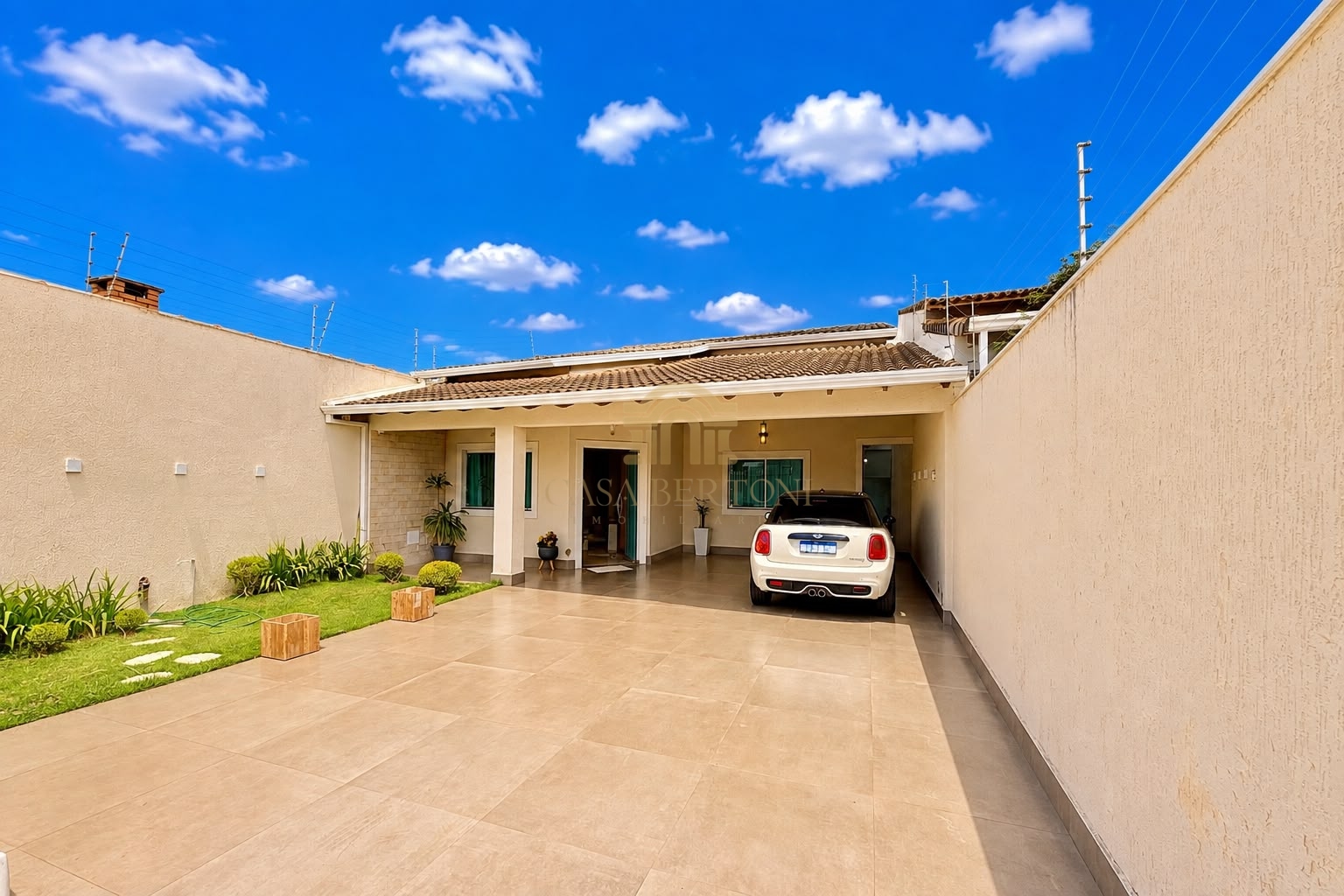 CASA MODERNA VICENTE PIRES 3 QUARTOS EDICULA PISCINA AQUECIDA ÁREA GOURMET PORCELANATO ENERGIA SOLAR