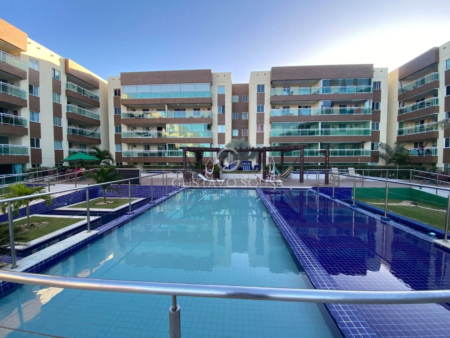 Apartamento com 1 dormitório à venda, 35 m² por R$ 380.000,00 - Praia do Futuro - Fortaleza/CE