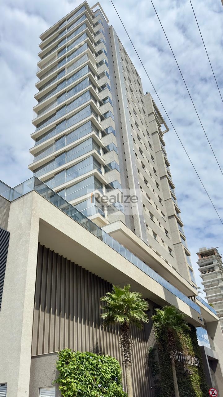 Apartamento 3 suítes Itacolomi Balneário Piçarras quadra mar - 100 metros da praia