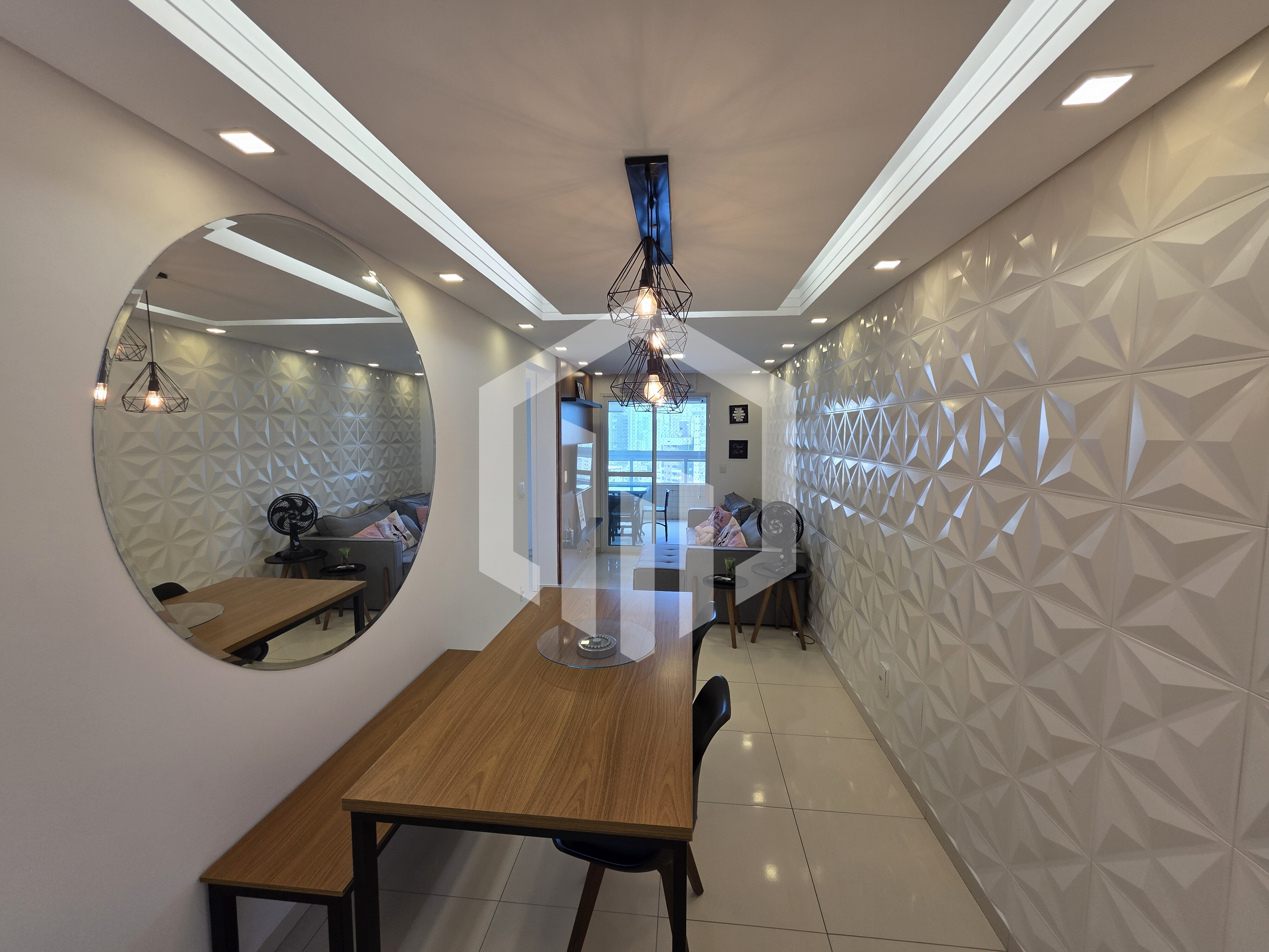 Apartamento de 3 quartos - 1 suíte, varanda gourmet, piscina e 3 vagas Demarcadas - Guilhermina, Pra