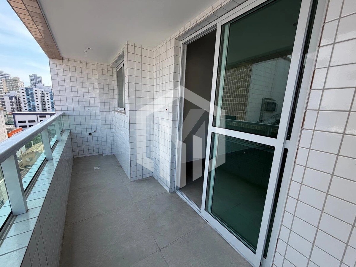 Apartamento com vista para o mar na Aviação, Praia Grande, 2 dormitórios, lazer completo, R$398 mil